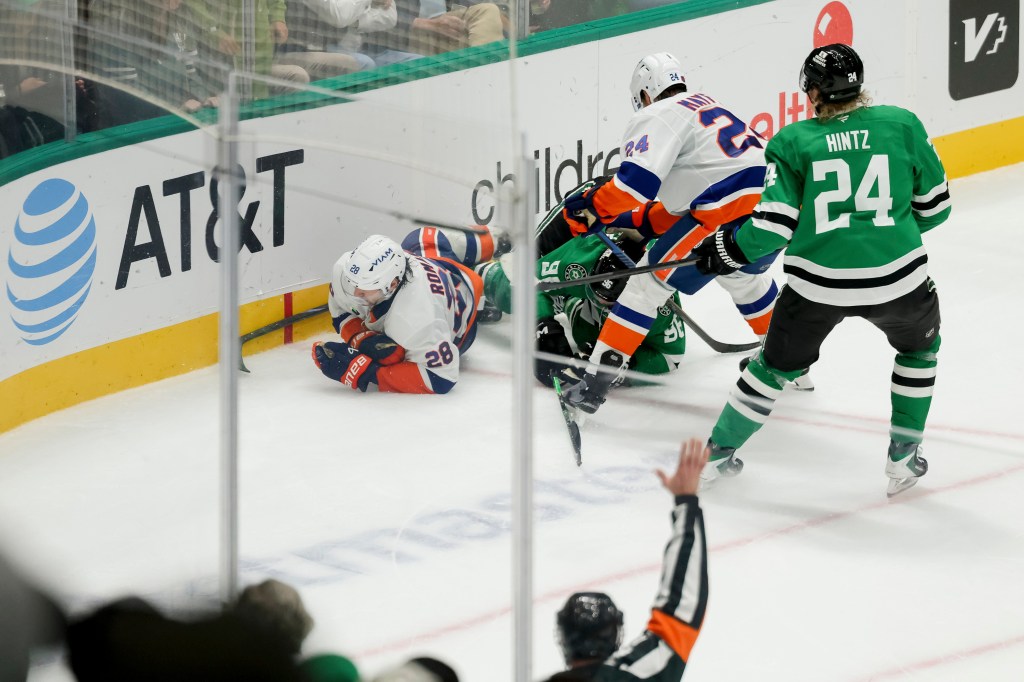 Alexander Romanov (28) will miss time and have shoulder surgery after Mikko Rantanen's hit last Tuesday.