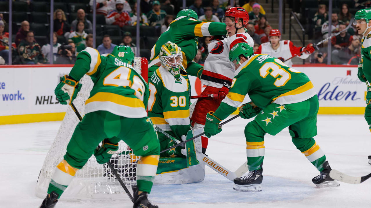 NHL standings ‘crazy’ tight at quarter mark of season