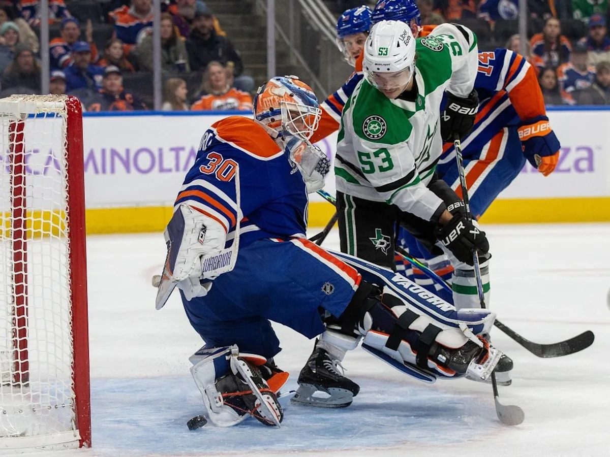 SIMMONS: Canadian hockey is hot - Canadian NHL teams are not