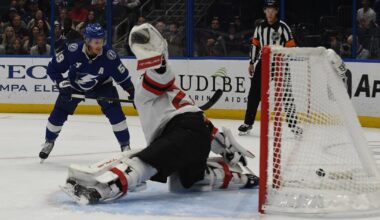 Jake Guentzel's hat trick powers Lightning to rout of Devils