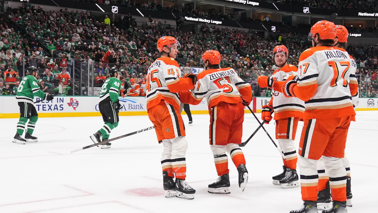 NHL Roundup: Surging Ducks top Stars