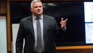 Keefe Talks to Team After Winged Win | BTS