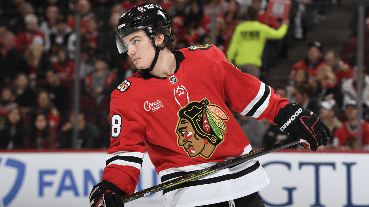 Bedard Stays Hot | Chicago Blackhawks