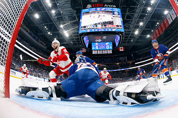 Red Wings vs. Blackhawks Prediction & Picks - Nov. 9