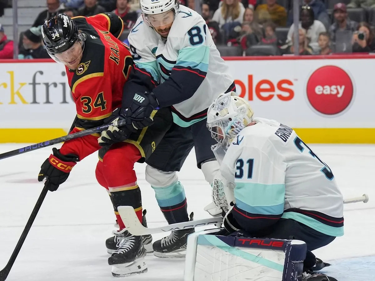 Report says Ottawa Senators farmhand Arthur Kaliyev accused of stealing from model ex-girlfriend