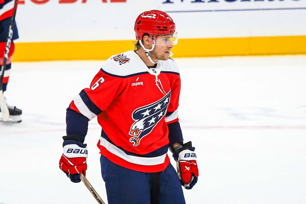 Jakob Chychrun’s game-winner extends his goal streak to five and point streak to ten, tying a Capitals defenseman record