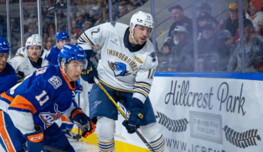 Springfield Thunderbirds | T-Birds Fall to Isles in Lucic's Debut