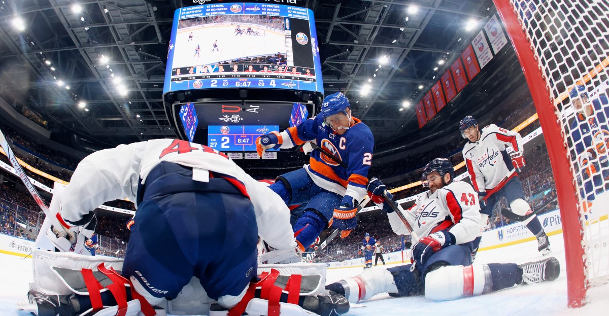 Islanders Matinee News: Capitals visit as homestand gets dicey