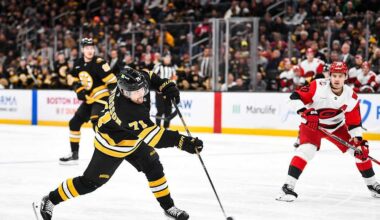 Bruins extend win streak to 3 with 2-1 victory over the Hurricanes