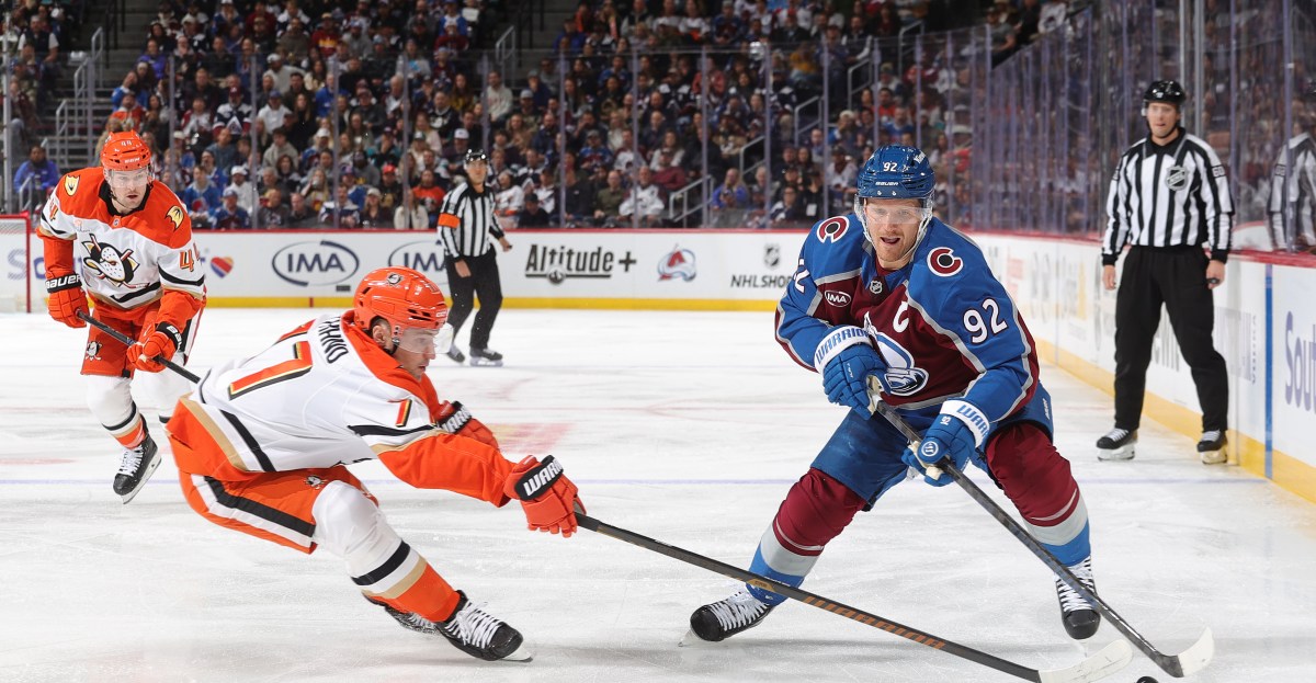 Recap: Avalanche squash Ducks 4-1
