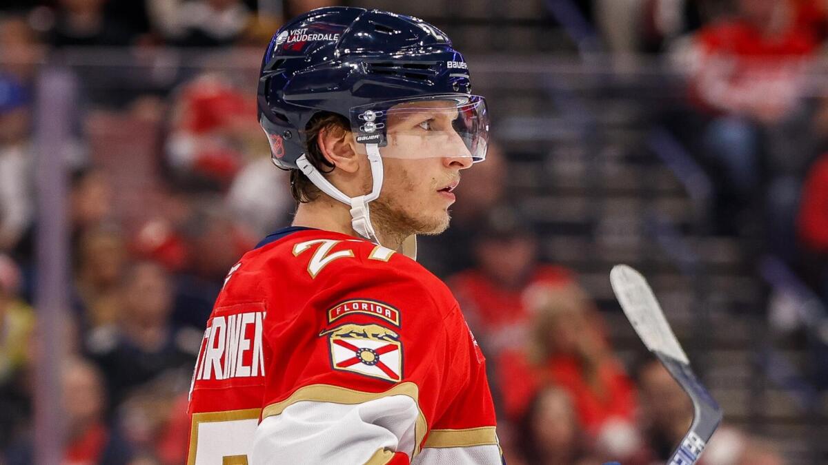 Eetu Luostarinen injury: Panthers forward burned in barbecue 'mishap,' out weeks