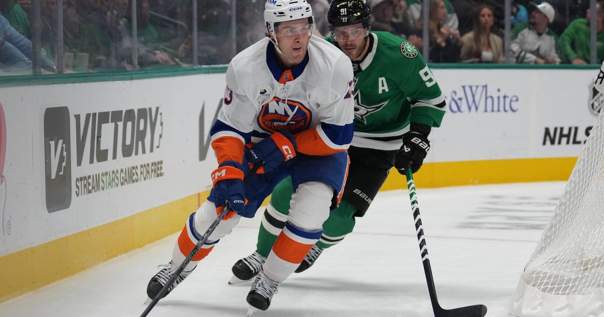 Bo Horvat gets 13th goal before ejection for Islanders in 3-2 win over Stars