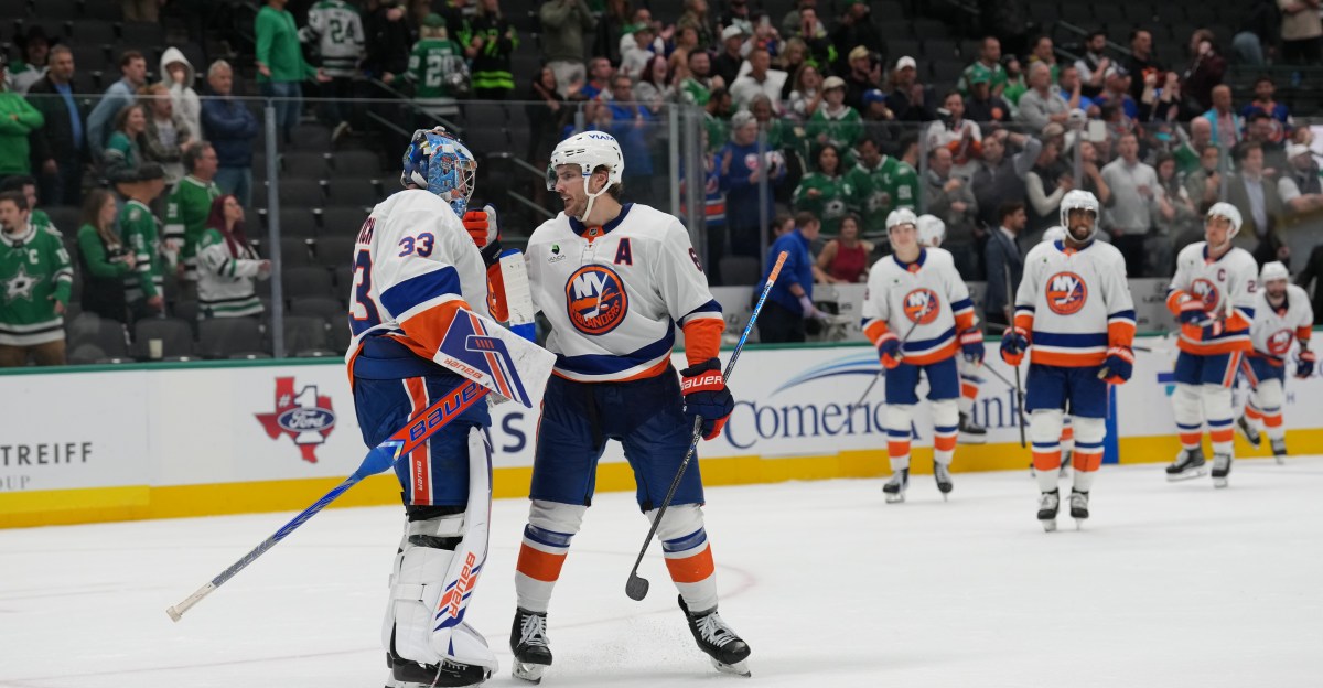 Islanders News: Riding a road high, waiting for Romo news