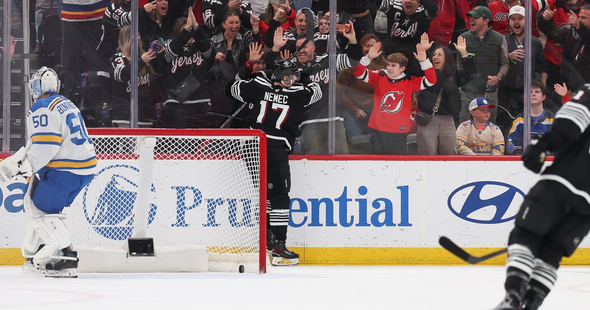 Simon Nemec's goal in overtime gives Devils a 3-2 victory over Blues