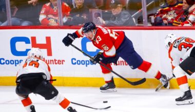 Foerster's late goal lifts Flyers past Panthers 4-2