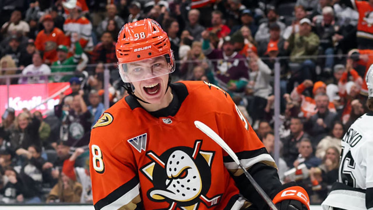 Mintyukov Gets the Ducks Within a Goal