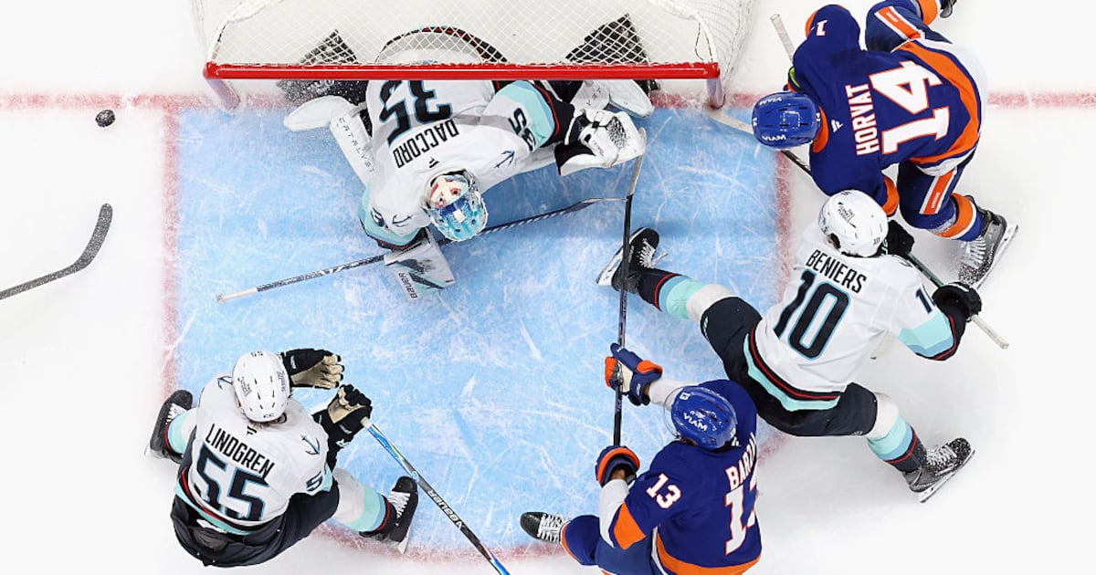 Islanders edge Kraken in rare shootout as Rittich posts first shutout with New York – KIRO 7 News Seattle