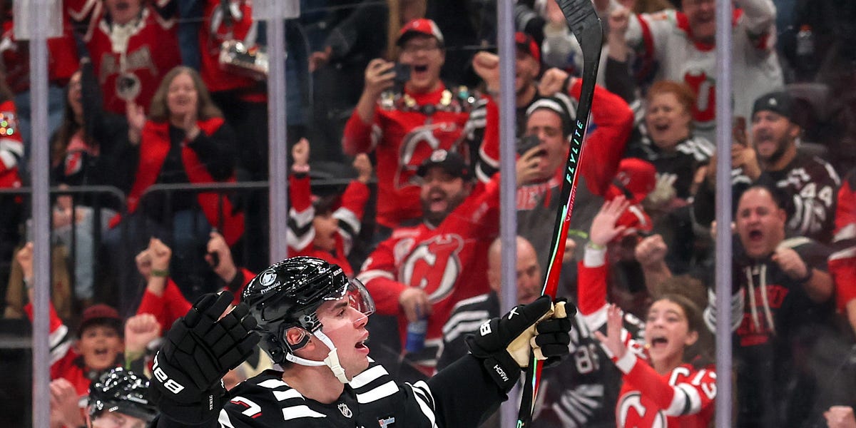 Devils Defeat Blues 3-2 in OT & Tight Bond Is Everything as Team Pushes Past Adversity