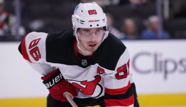 Devils' Jack Hughes undergoes finger surgery following 'fluke accident,' expected to miss eight weeks - SNY