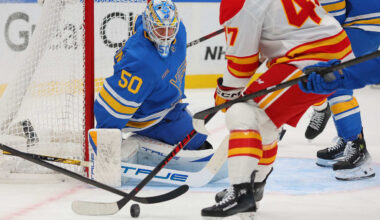 Binnington makes 38 saves, Blues edge Flames