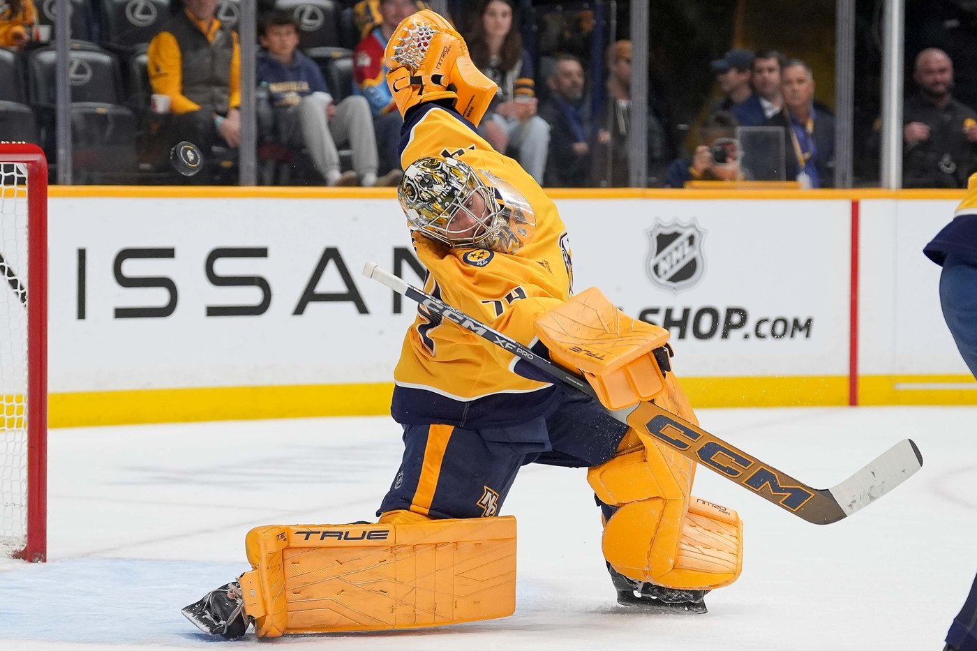 Michael Bunting leads the Nashville Predators past the Calgary Flames 4-2 | NanaimoNewsNOW