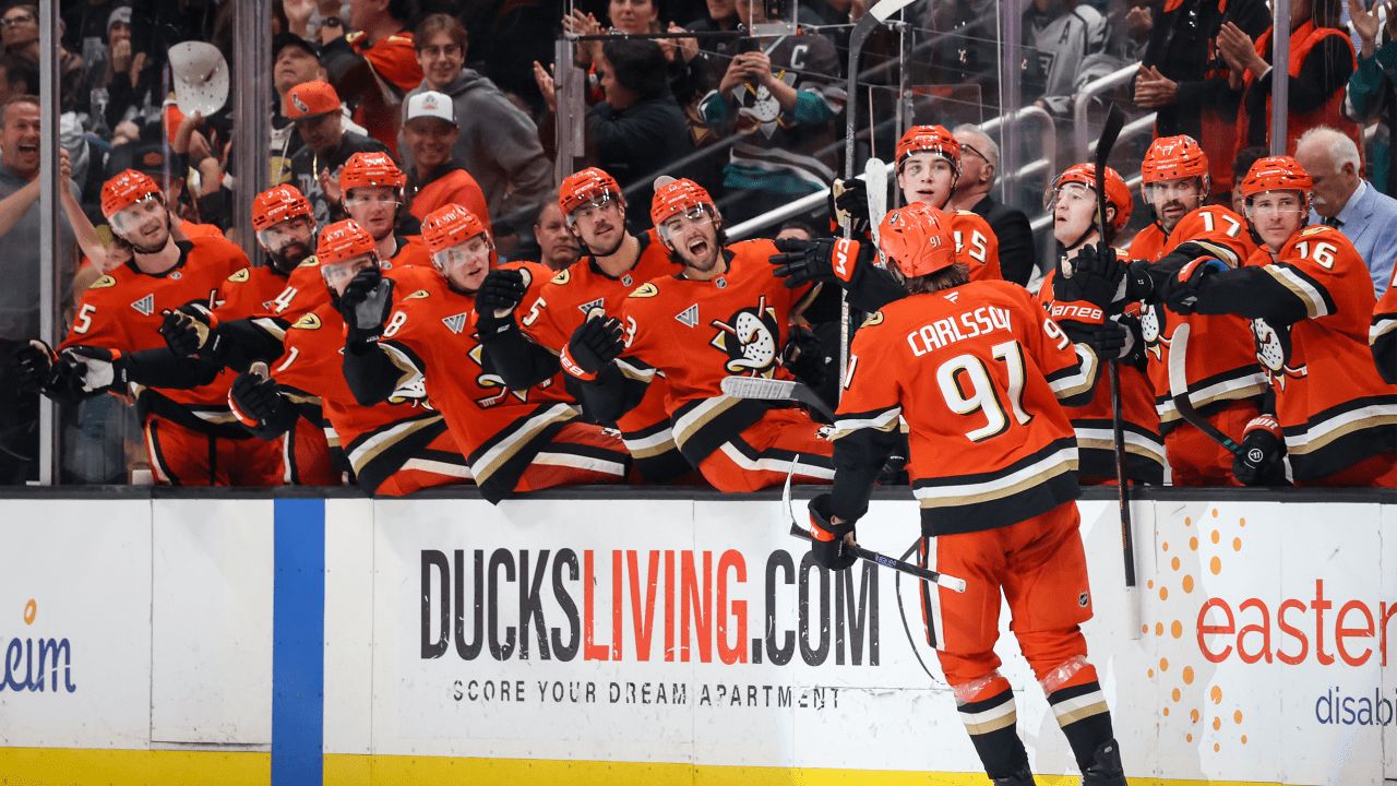 Carlsson has 3 points, Ducks rally for shootout win against Kings