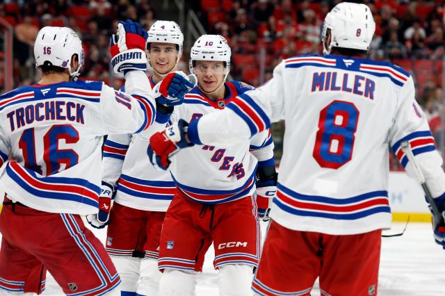 Panarin and Shesterkin carry Rangers to 4-2 win over Hurricanes :: WRALSportsFan.com