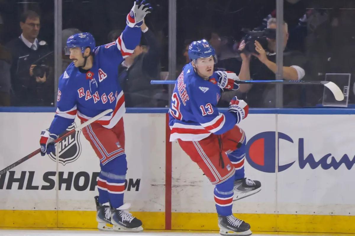 Vincent Trocheck's Rangers return gives boost to Alexis Lafreniere