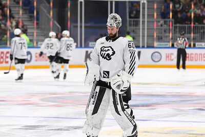 NHL trade rumors: Winnipeg Jets expected to sign Chris Driedger after Connor Hellebuyck injury setback