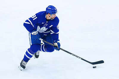 Will John Tavares play tonight against the Columbus Blue Jackets? Latest update on the Toronto Maple Leafs star