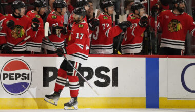 Blackhawks Place Nick Foligno on IR With Hand Injury