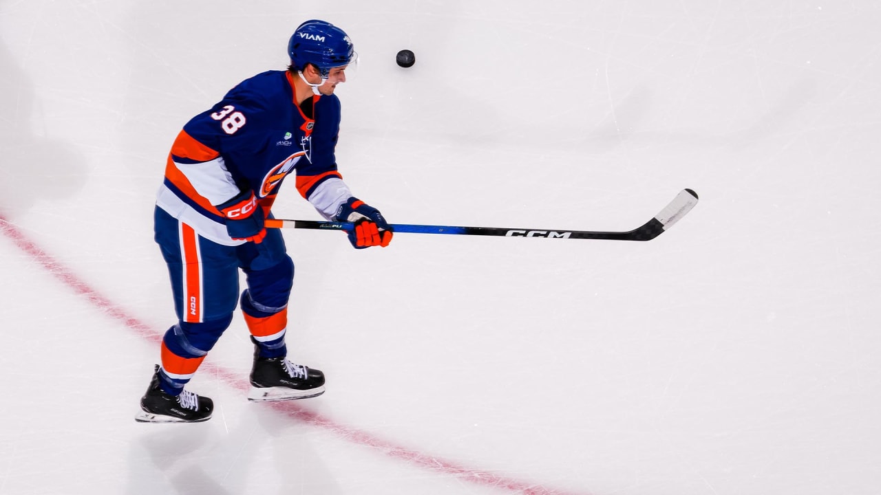 WATCH: Travis Mitchell Takes Rookie Lap