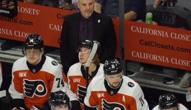 Flyers – Social Media vs Reality on the Ice ► FLYERS NITTY GRITTY