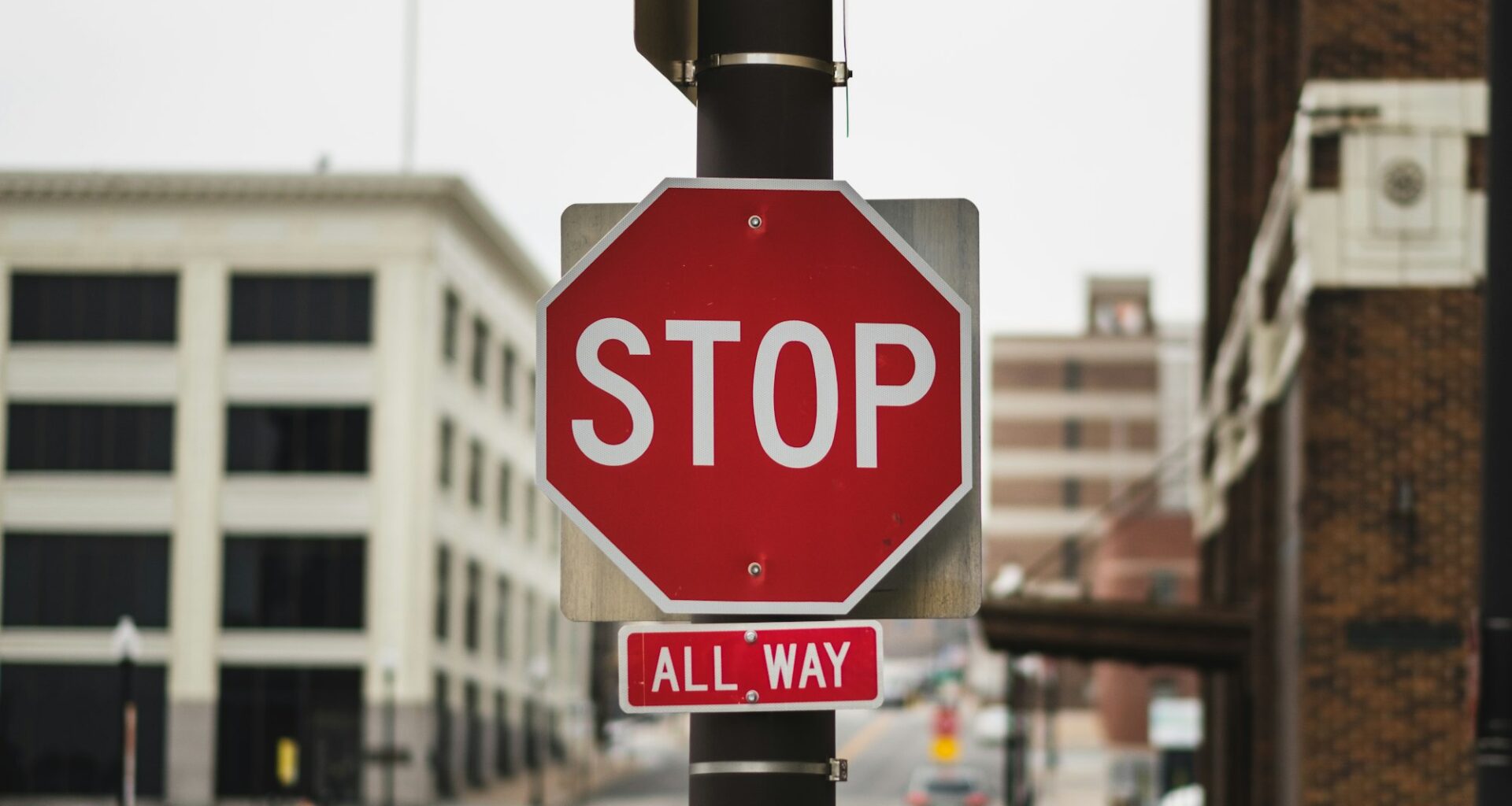 Sens Can't Complete California Sweep, Lose 2-1 to Kings