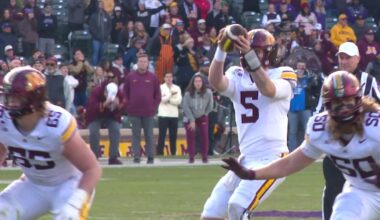 Olsen's 3rd field goal of game lifts Northwestern to wild 38-35 win over Minnesota