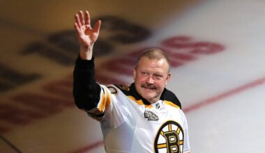 Boston Bruins vs Toronto Maple Leafs- A pregame ceremony honored the 2011 Stanley Cup winning Bruins team. Goalie Tim Thomas waves to the crowd.