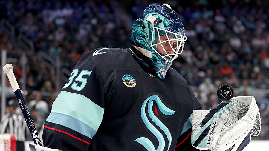 Seattle Kraken Joey Daccord goalie...