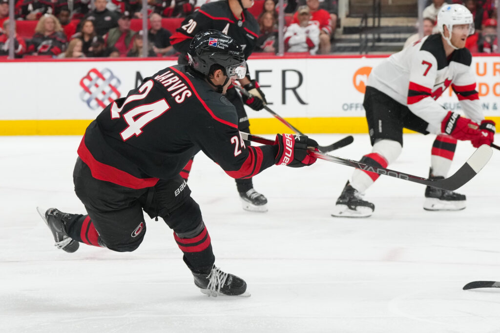 Hurricanes Notes: Jarvis, Kotkaniemi, Svechnikov