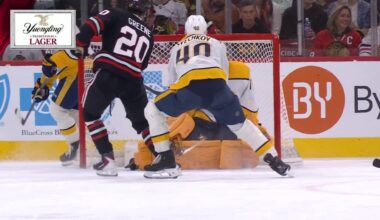 Greene Redirects Equalizer | Chicago Blackhawks