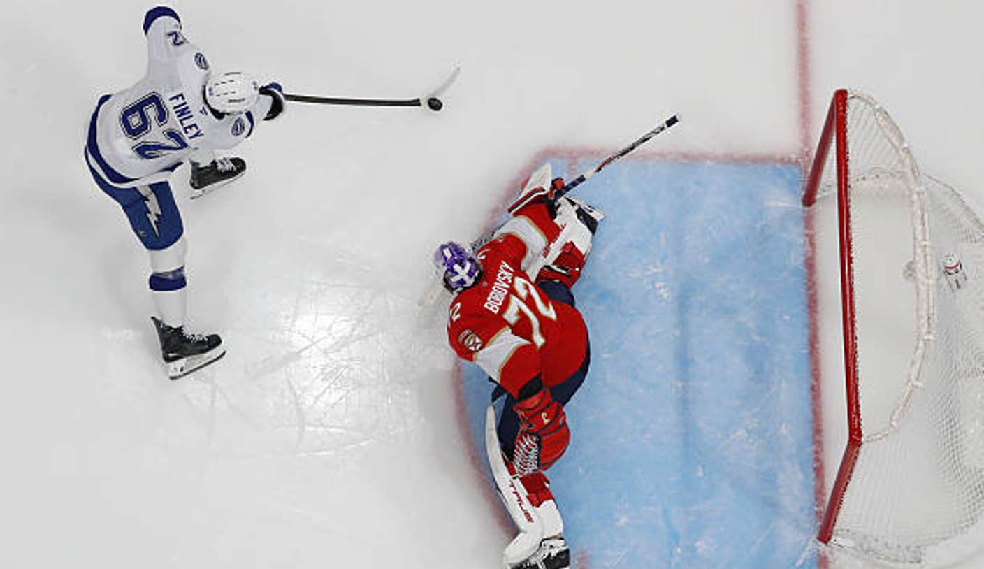 Lightning vs. Canucks Prediction, Odds, Picks - Nov. 16