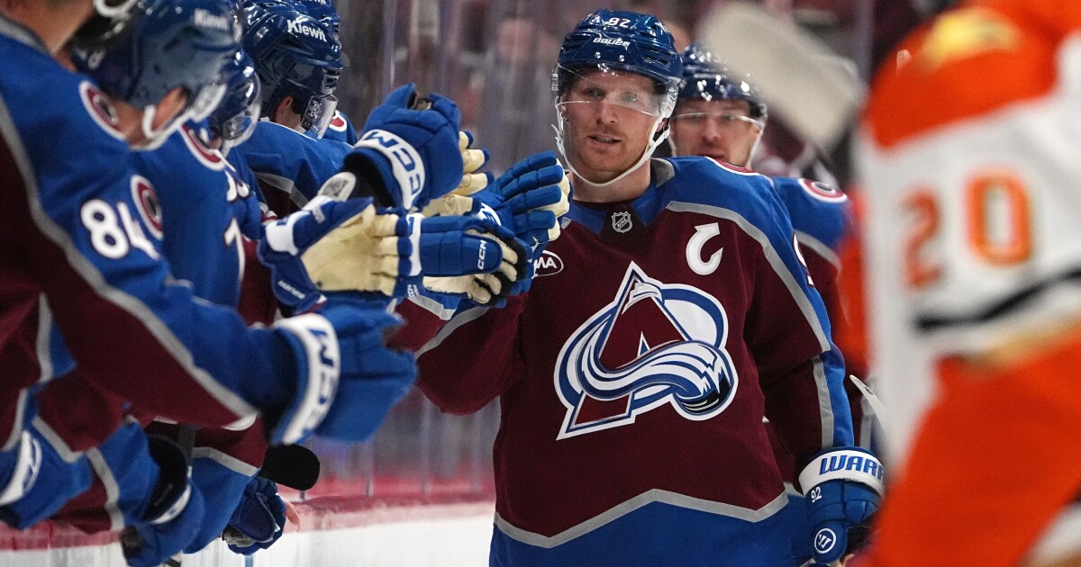 Gabriel Landeskog scores first regular-season goal in more than 1,000 days