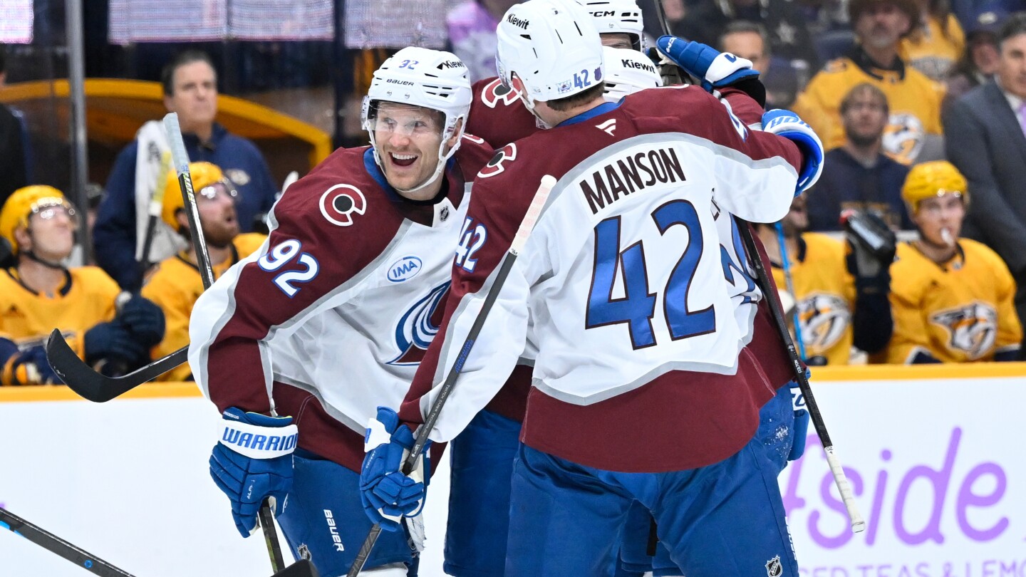 Blackwood makes 35 saves as Avalanche shut out Predators