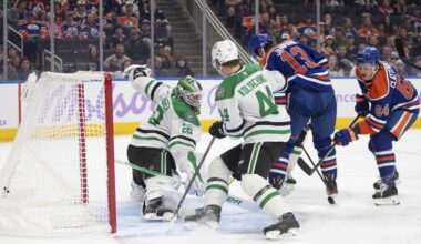 Stars crush Oilers 8-3, Benn scores 400th career goal for Dallas