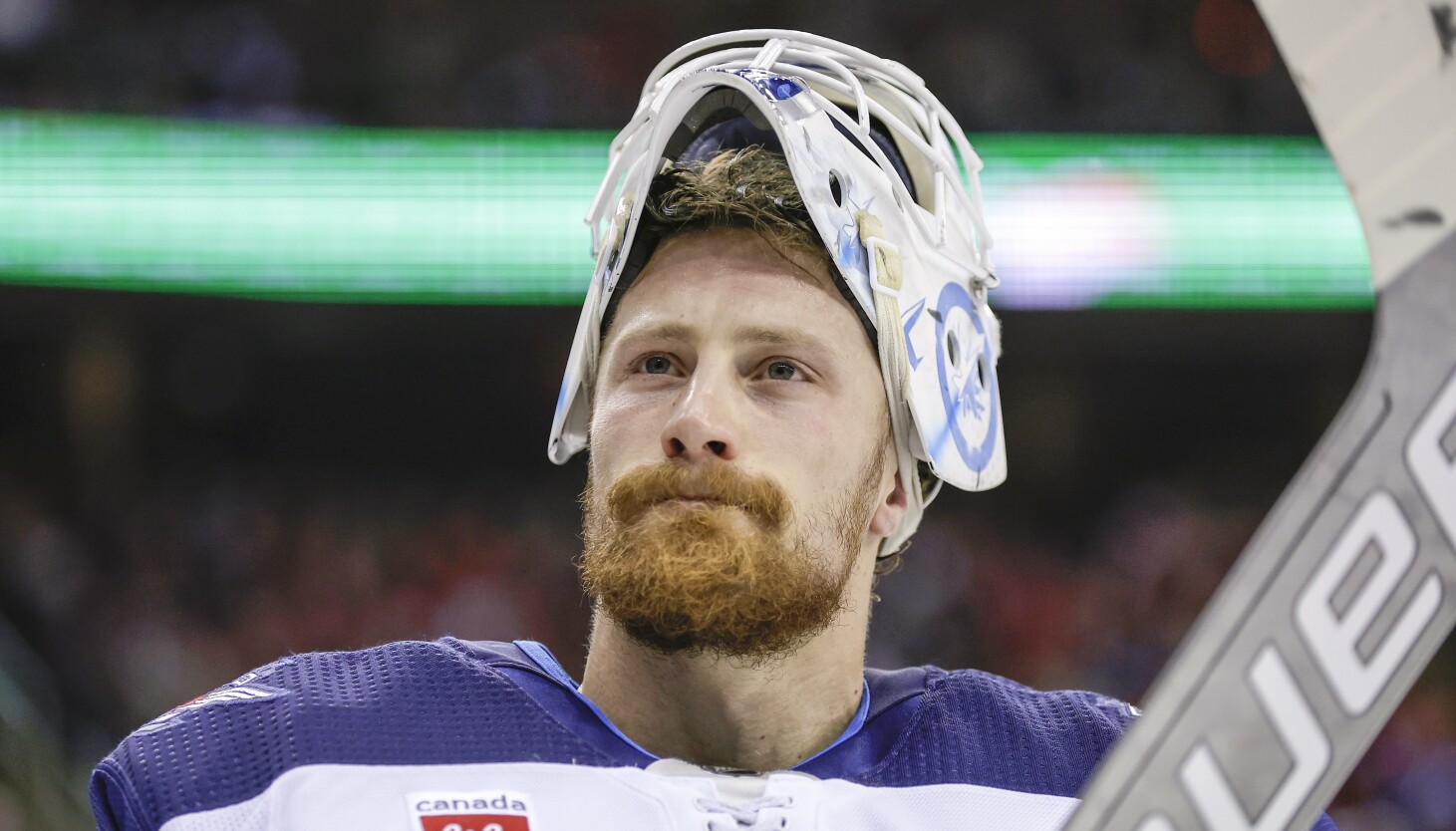 Blackhawks goalie Laurent Brossoit explains injury journey from meniscus surgery to 'aha moment'