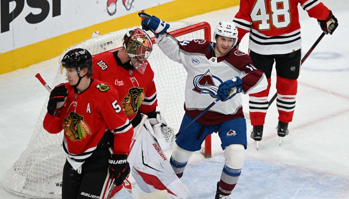Blackhawks encouraged by progress, despite loss to league-leading Avalanche
