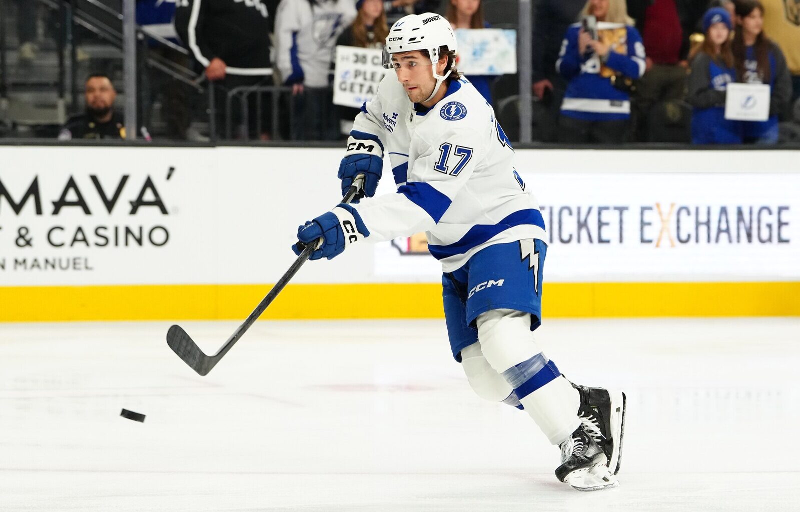 Lightning erase early deficit, double up Golden Knights - The Rink Live