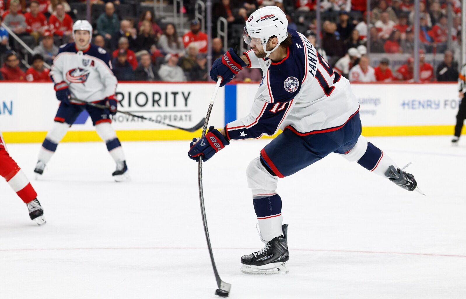 Alex DeBrincat lifts Wings over Jackets in OT - The Rink Live