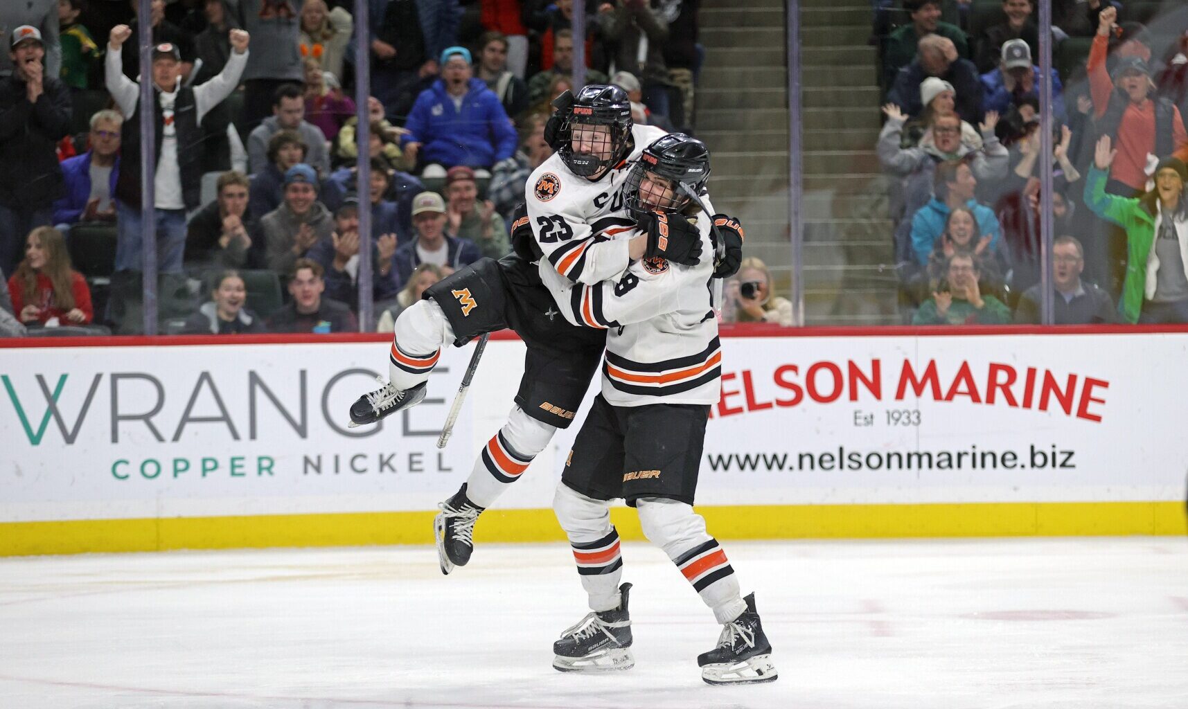 Spuds hockey returns familiar faces with tryout season underway - InForum