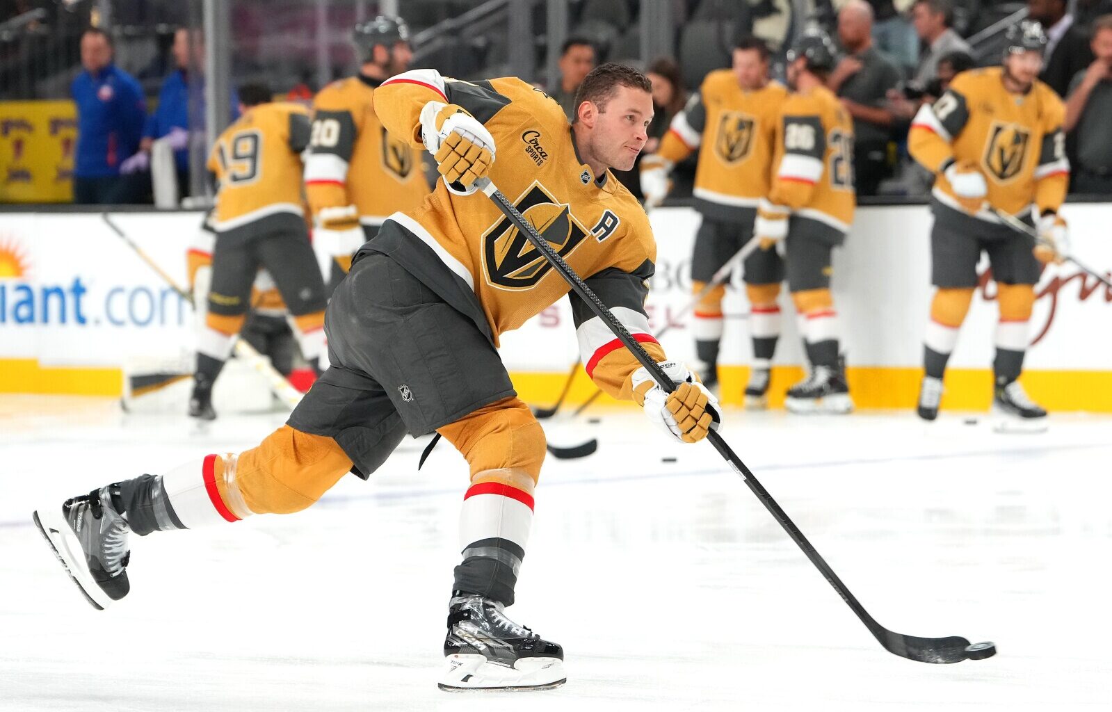 Jean-Gabriel Pageau's short-handed OT goal lifts Isles over Knights - The Rink Live