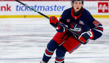 Report: Jets allow Lambert to seek trade